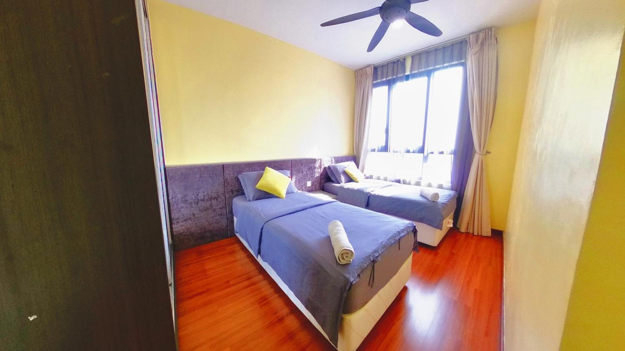 9Pax 2R2B Family Suite, I-City, I-Suite, Hyde, Beside Theme Park, Wifi 50-55" Smart Tv Shah Alam Exterior photo